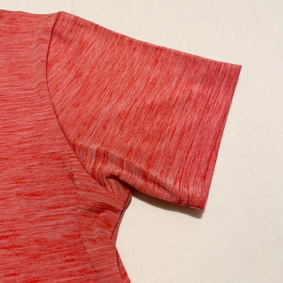 Under Armour Youth Shirt Size XL Heatgear Loose Tshirt Vneck - Picture 4 of 15